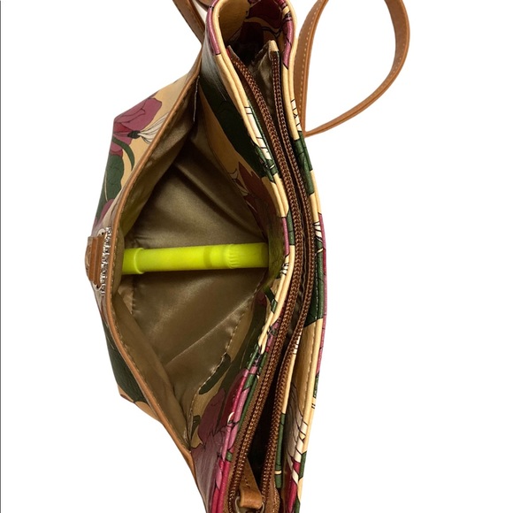 Koltov Daisy Crossbody Vegan Faux Leather Floral Print Purse - Picture 15 of 15